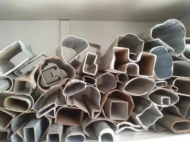 蓬萊異型管